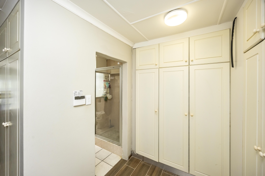 4 Bedroom Property for Sale in Bonza Bay Eastern Cape